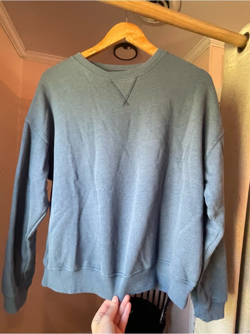 American Eagle Outfitters Women's Crewneck Sweatshirt - Blue Gray